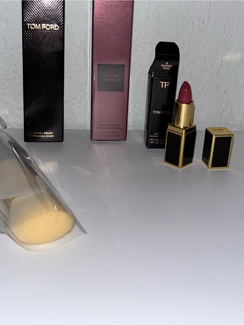Beauty Bundle - Picture 2 of 3